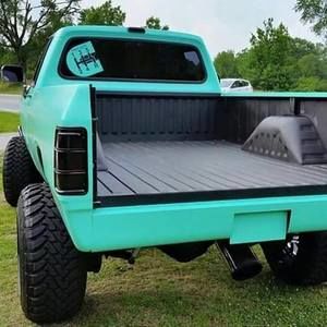 Meet your Posher, Robert